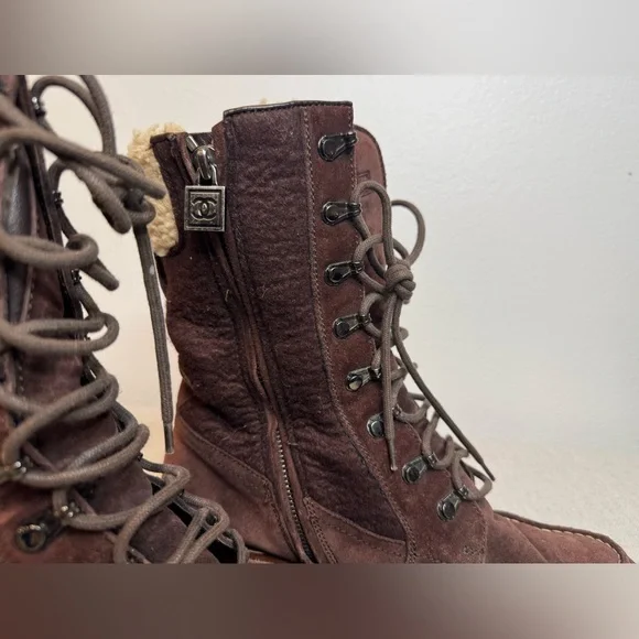 Chanel Winter Fleece and Suede Lace-up Boots - Picture 4 of 9